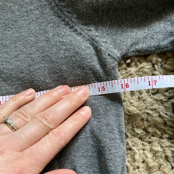 Zara Gray Crew Neck Sweater Soft Knit Relaxed Fit - Picture 9 of 11